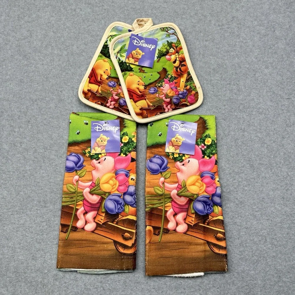 NOS Disney Pooh & Friends Kitchen‎ Oven Pot Holder & Towel Set 90s Tigger Piglet